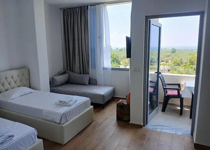 Amantius Apartments