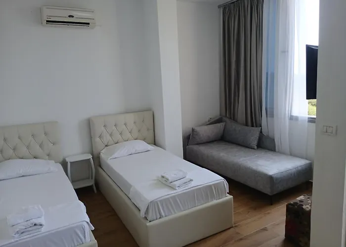 Amantius Apartments